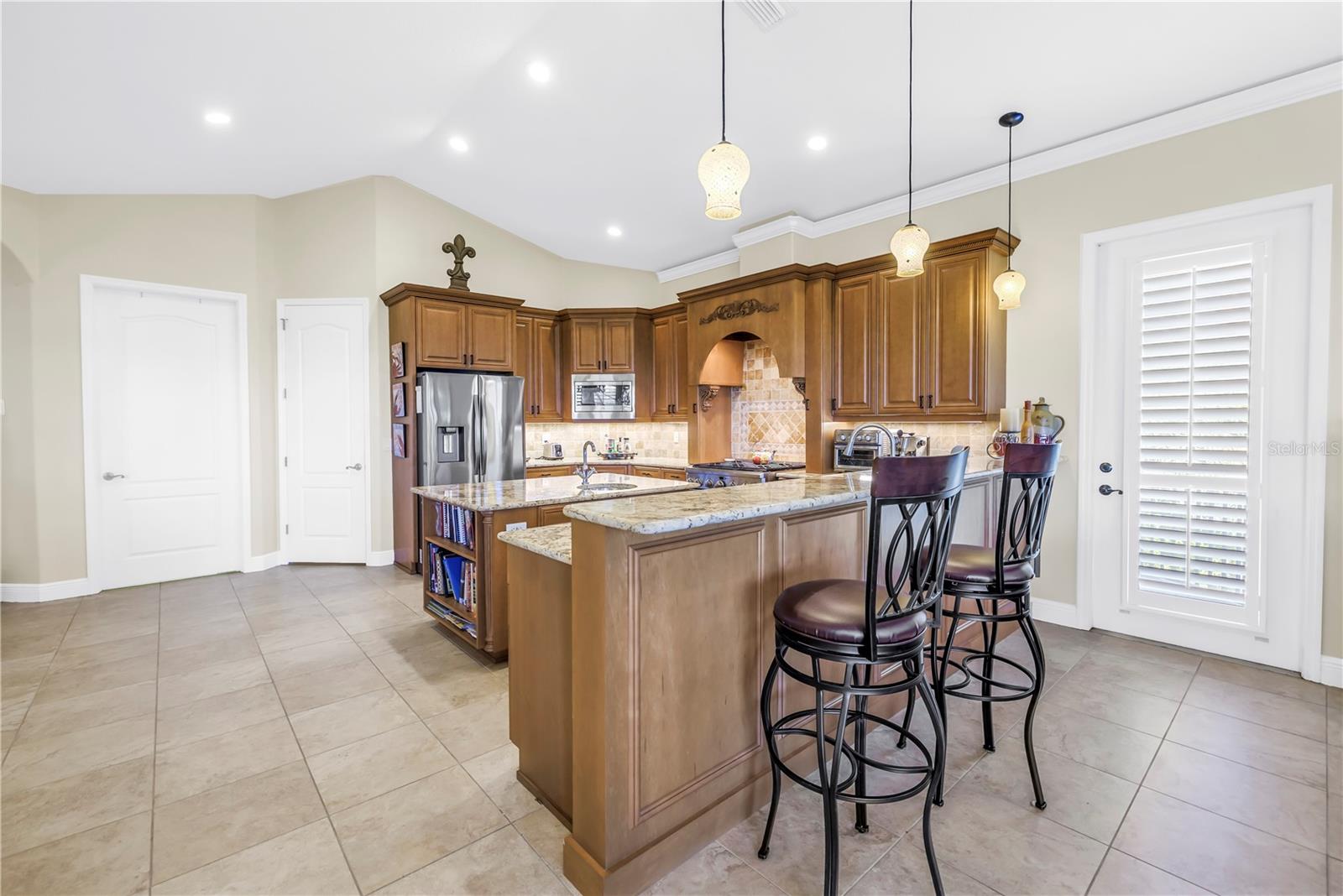 Tarpon Springs, Florida, 34689, United States, 4 Bedrooms Bedrooms, ,4 BathroomsBathrooms,Residential,For Sale,1975840