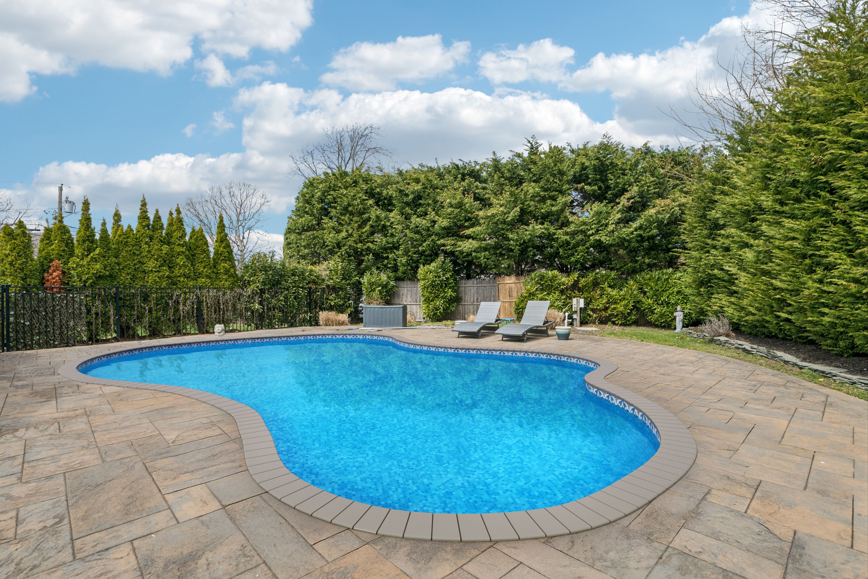  11 Palmer Drive, Sayville, NY 11782 - 物件實景