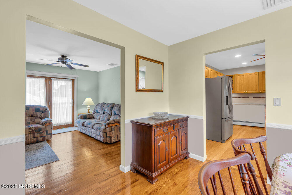 Hazlet, New Jersey, 07734, United States, 4 Bedrooms Bedrooms, ,2 BathroomsBathrooms,Residential,For Sale,1968911