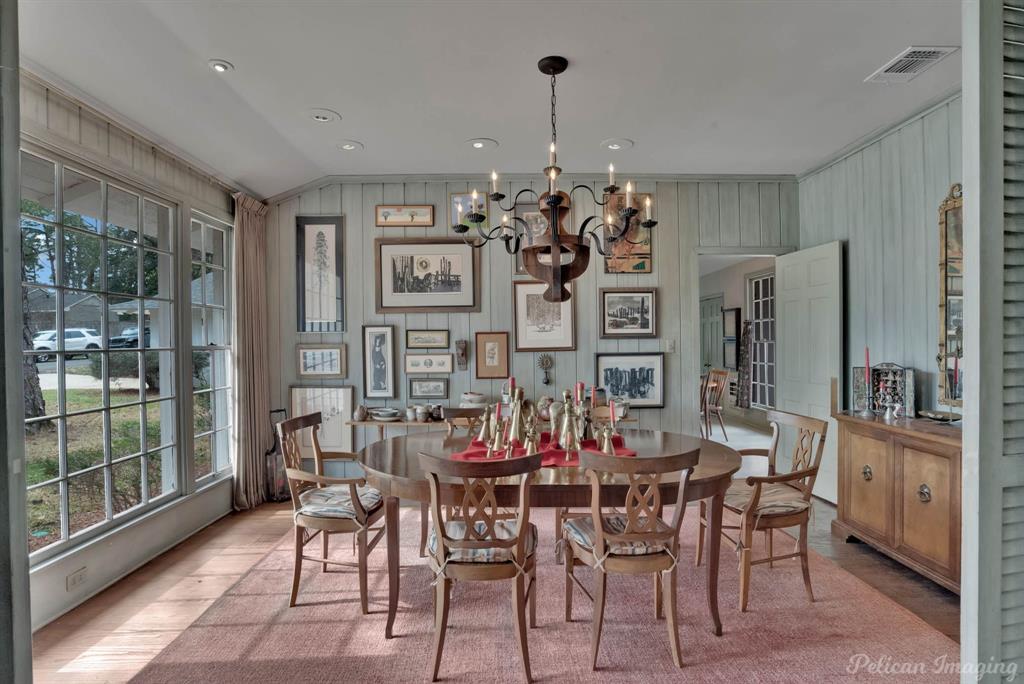 Shreveport, Louisiana, 71106, United States, 5 Bedrooms Bedrooms, ,4 BathroomsBathrooms,Residential,For Sale,1829039