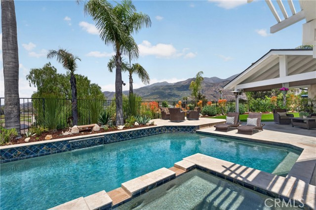 Rancho Santa Margarita, California, 92679, United States, 4 Bedrooms Bedrooms, ,3 BathroomsBathrooms,Residential,For Sale,2047950