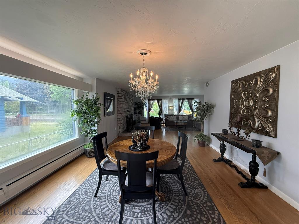 Butte, Montana, 59701, United States, 5 Bedrooms Bedrooms, ,3 BathroomsBathrooms,Residential,For Sale,1981249