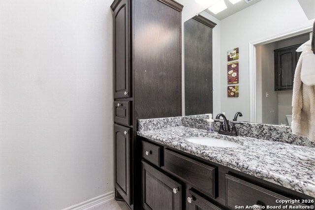 Charlotte, Texas, 78011, United States, 4 Bedrooms Bedrooms, ,3 BathroomsBathrooms,Residential,For Sale,2008526