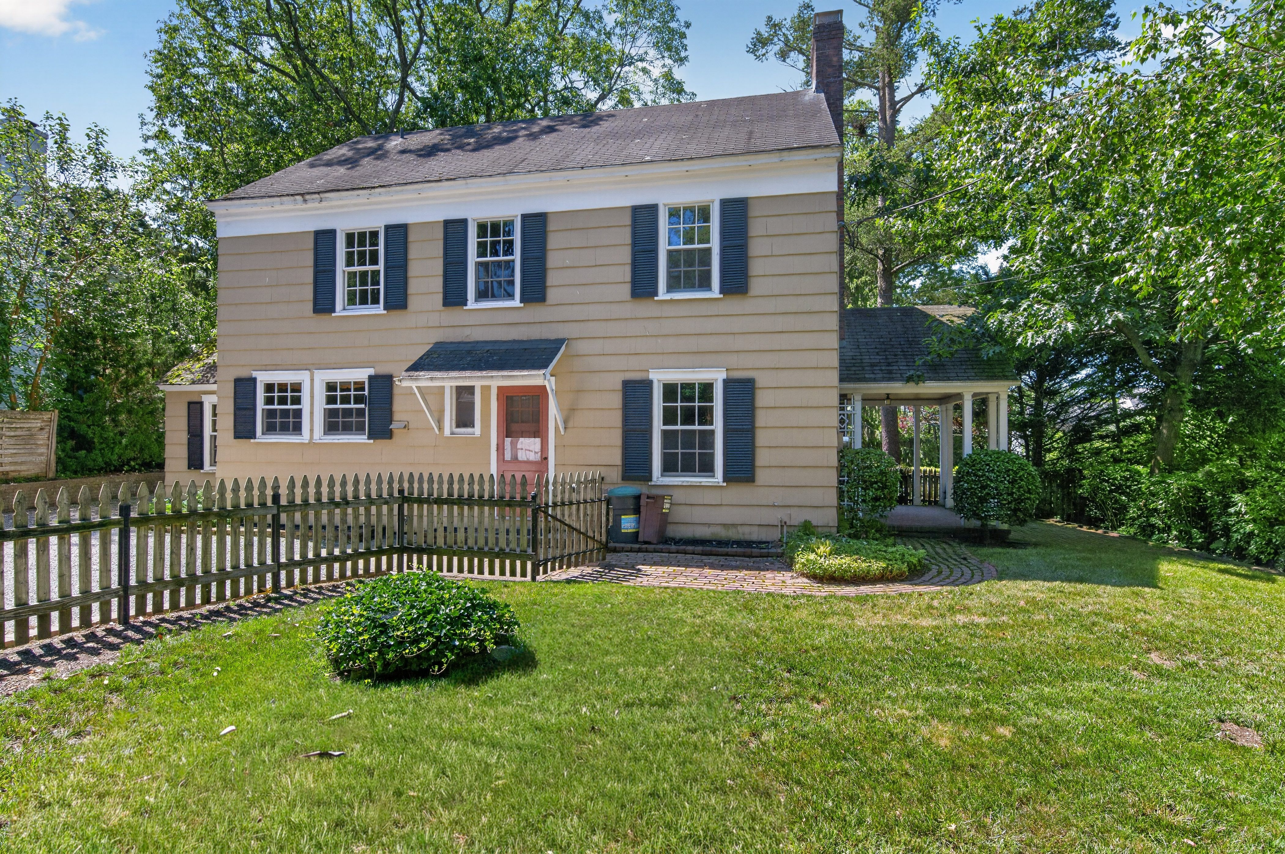  24 Crescent Road, Port Washington, NY, 11050 - 物件實景