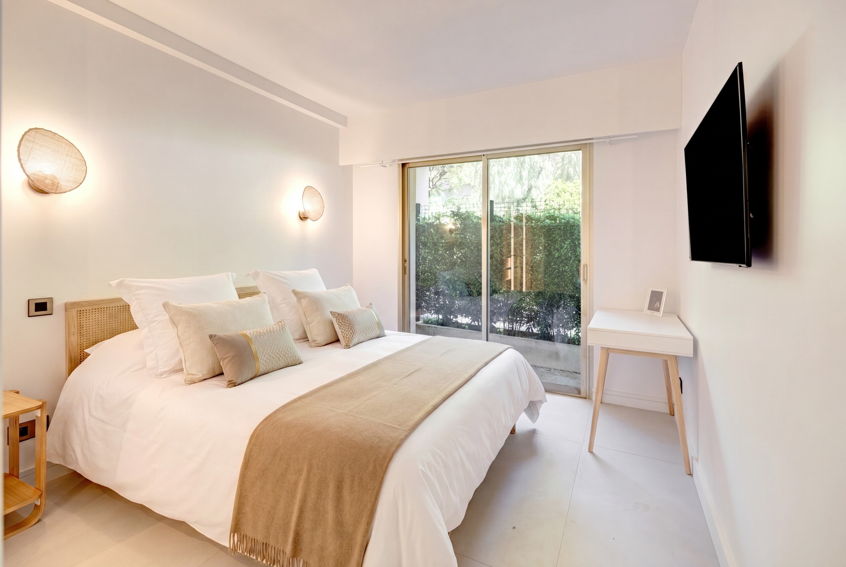  Sea view apartment with terraces in Cannes Croix des Gardes residence with pool - 物件實景