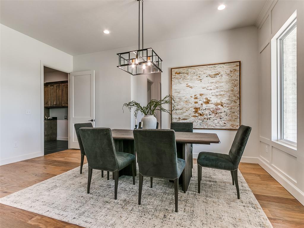 Edmond, Oklahoma, 73025, United States, 4 Bedrooms Bedrooms, ,4 BathroomsBathrooms,Residential,For Sale,1987360