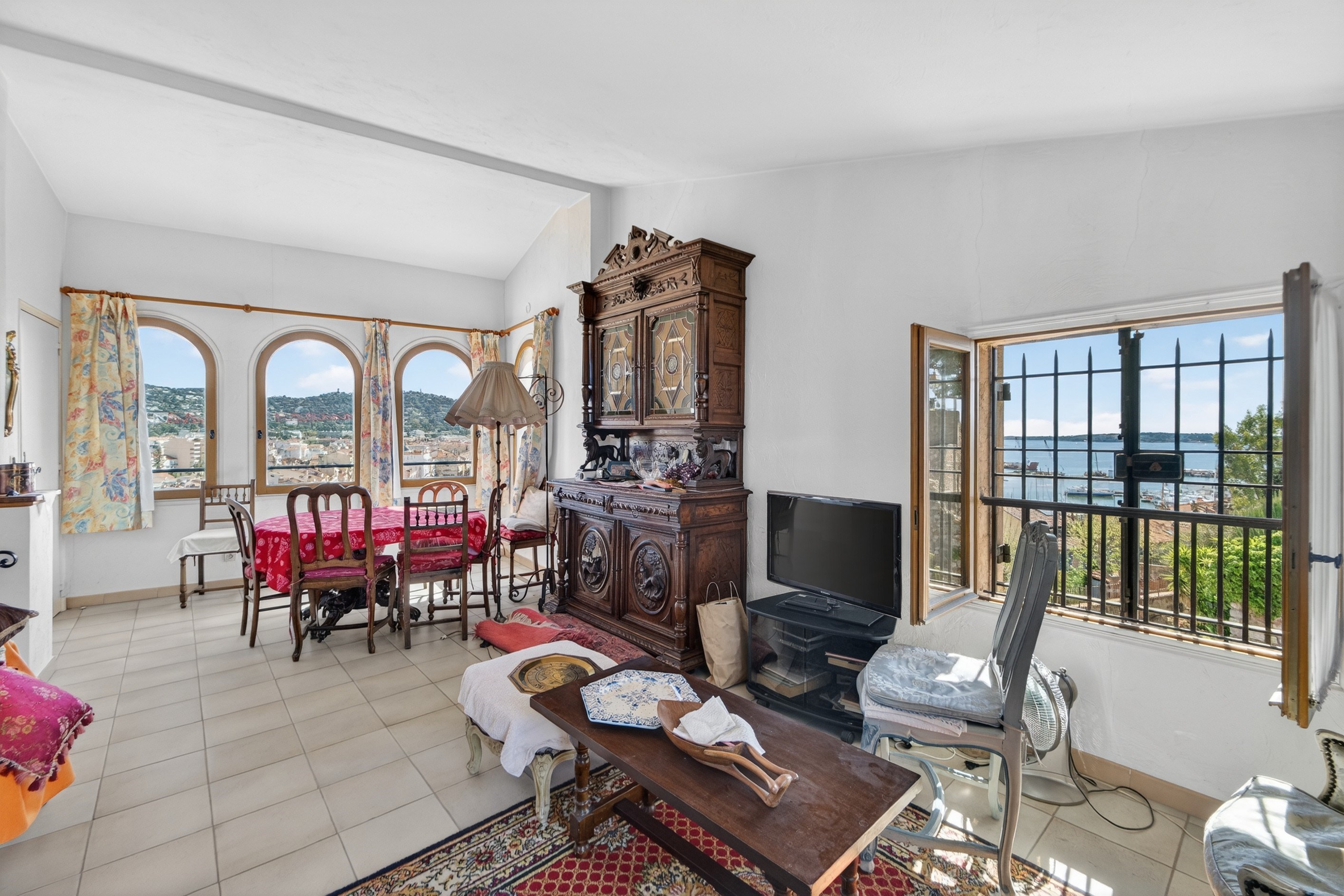  Sole Agent, Cannes Le Suquet village house sea view Palais des Festivals 2 bedr… - 物件實景