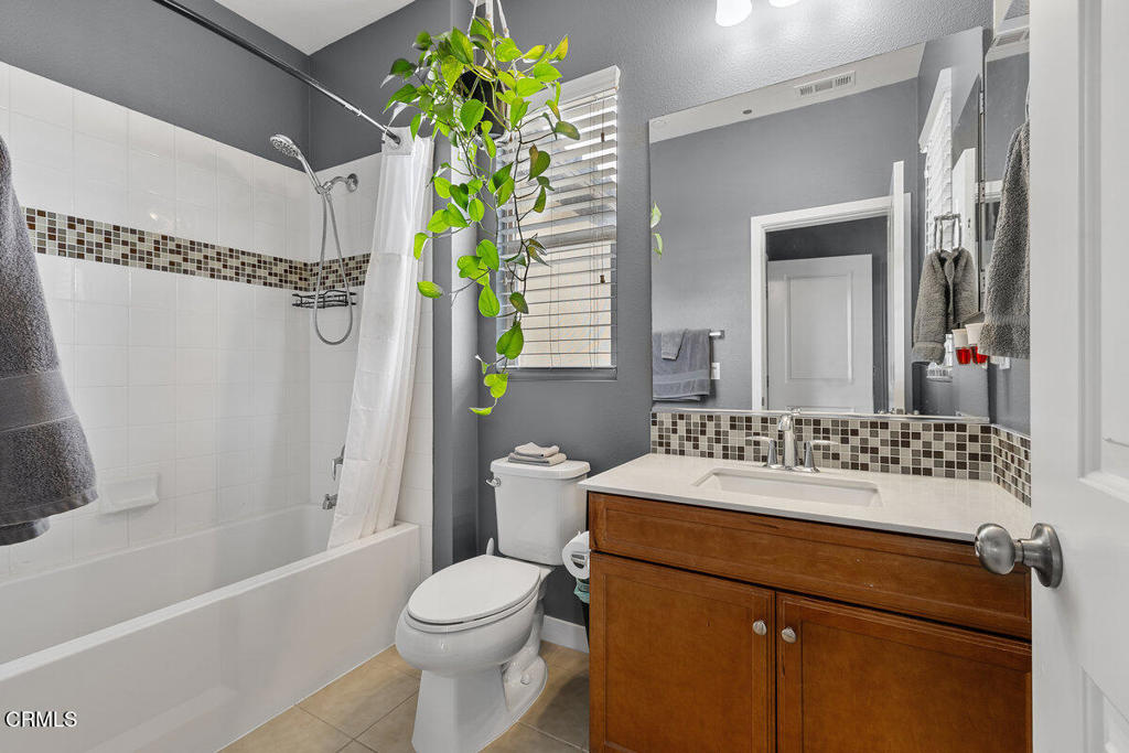 Ventura, California, 93004, United States, 4 Bedrooms Bedrooms, ,4 BathroomsBathrooms,Residential,For Sale,1834662