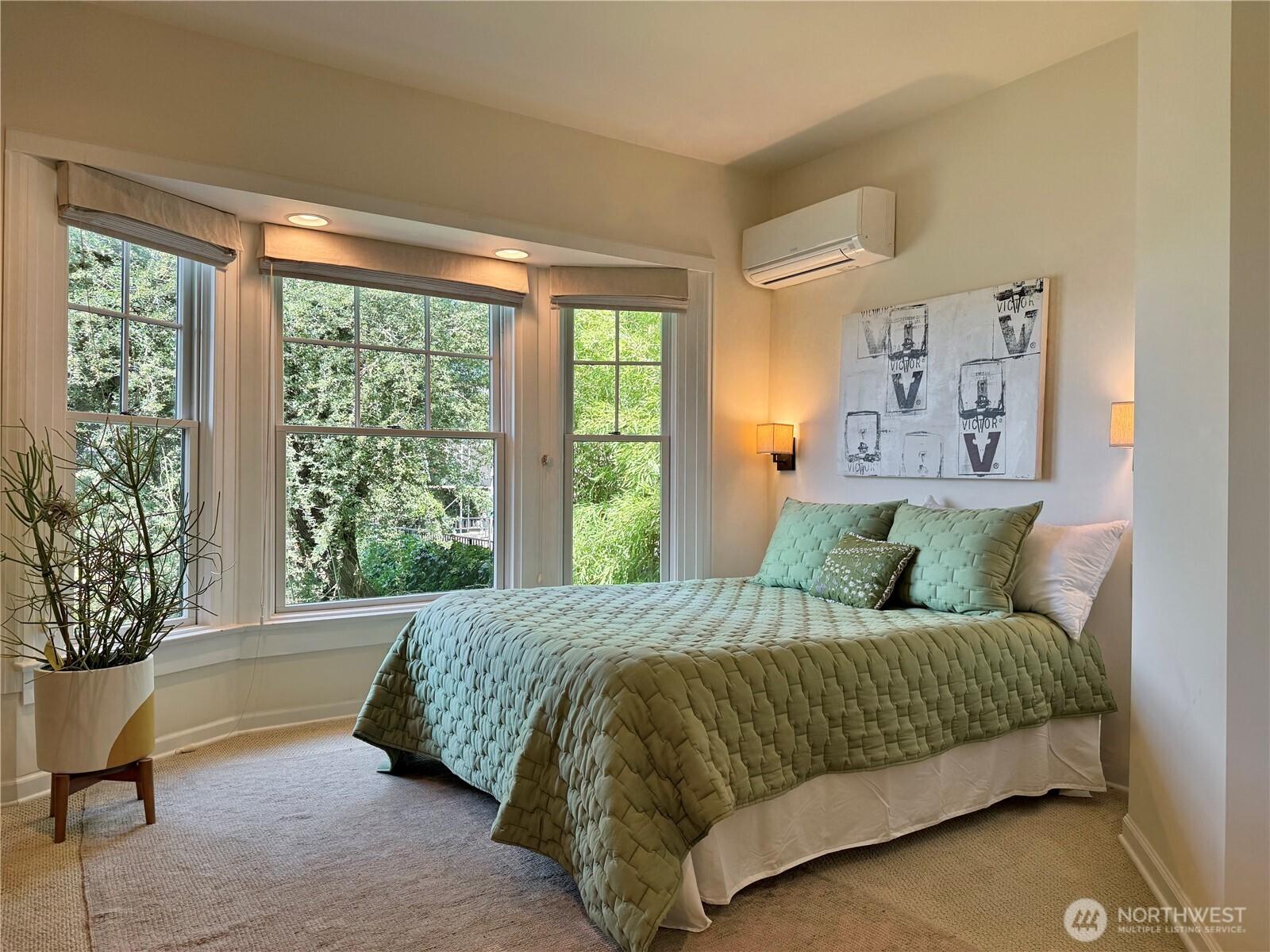 SEATTLE, Washington, 98102, United States, 2 Bedrooms Bedrooms, ,3 BathroomsBathrooms,Residential,For Sale,1901713