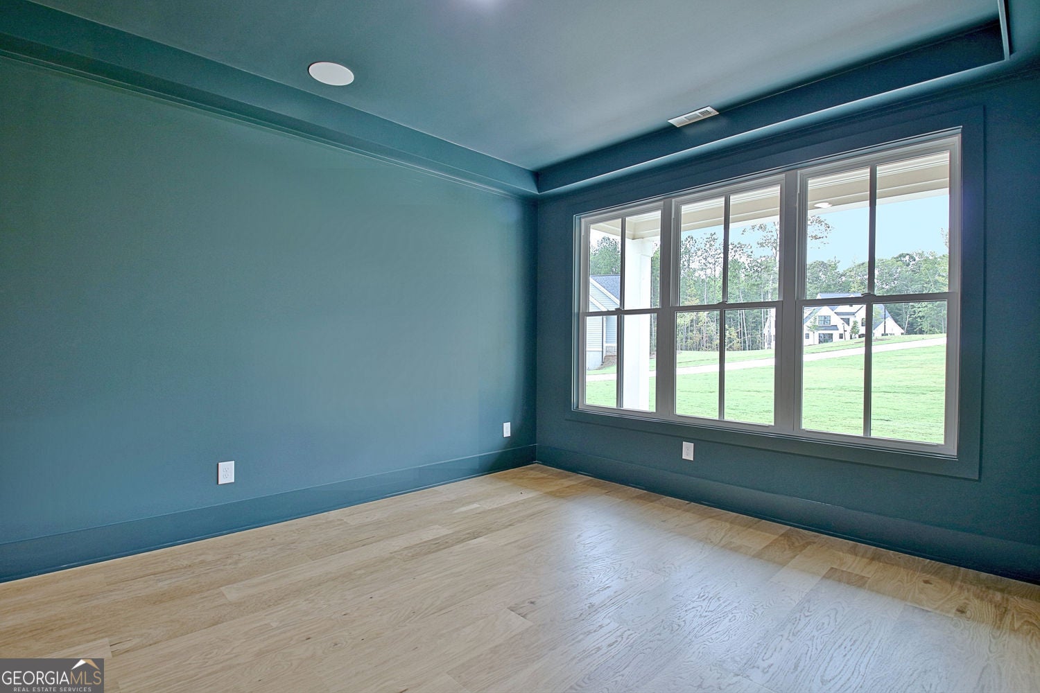 Tyrone, Georgia, 30290, United States, 6 Bedrooms Bedrooms, ,6 BathroomsBathrooms,Residential,For Sale,1859039