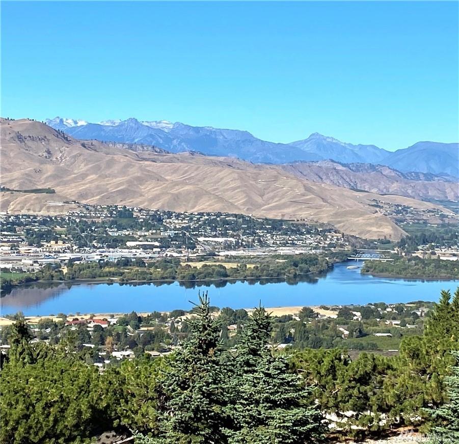 2467 Twin Peaks View, East Wenatchee, Washington, 98802, United States, 4 Bedrooms Bedrooms, ,3 BathroomsBathrooms,Residential,For Sale,2467 Twin Peaks View,1435324
