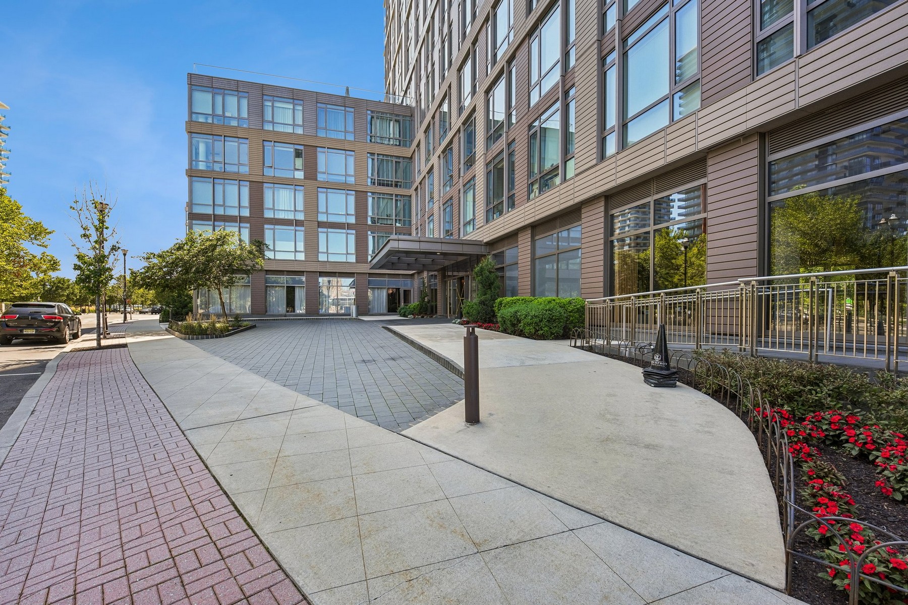  75 Park Lane South, Jc, Downtown, NJ, 07310 - 物件實景