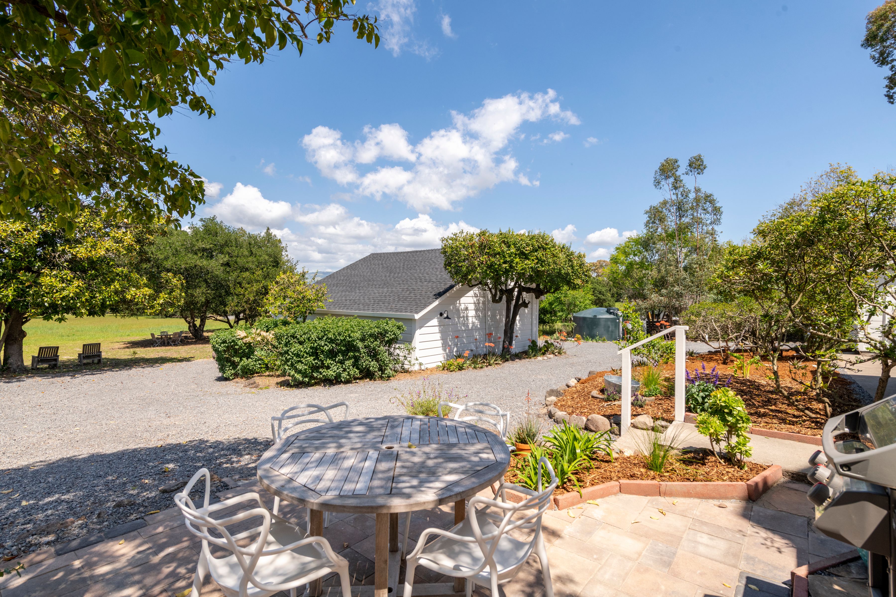  Farmhouse Retreat in Petaluma - 物件實景