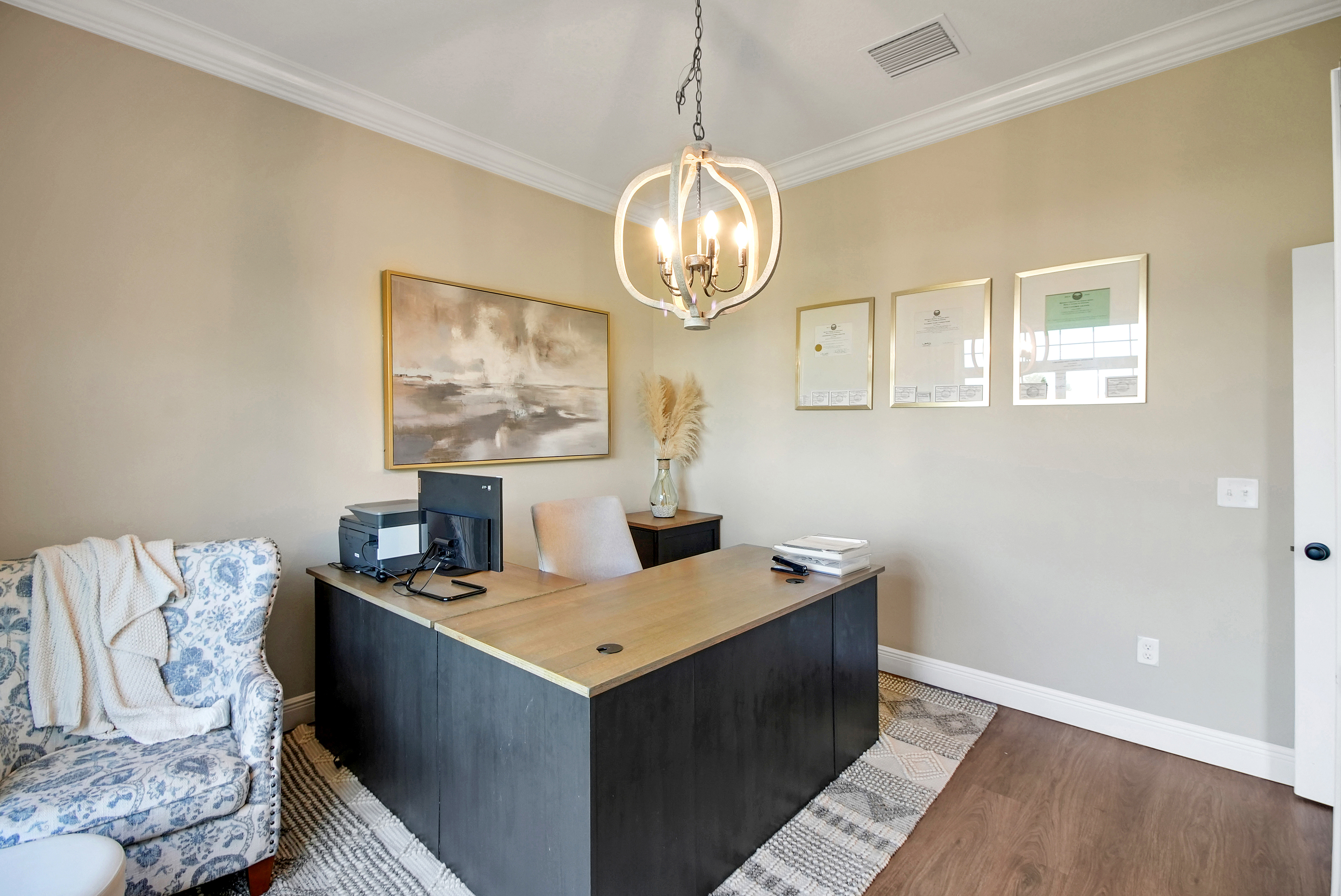 Oxford, Florida, 34484, United States, 4 Bedrooms Bedrooms, ,3 BathroomsBathrooms,Residential,For Sale,1983578