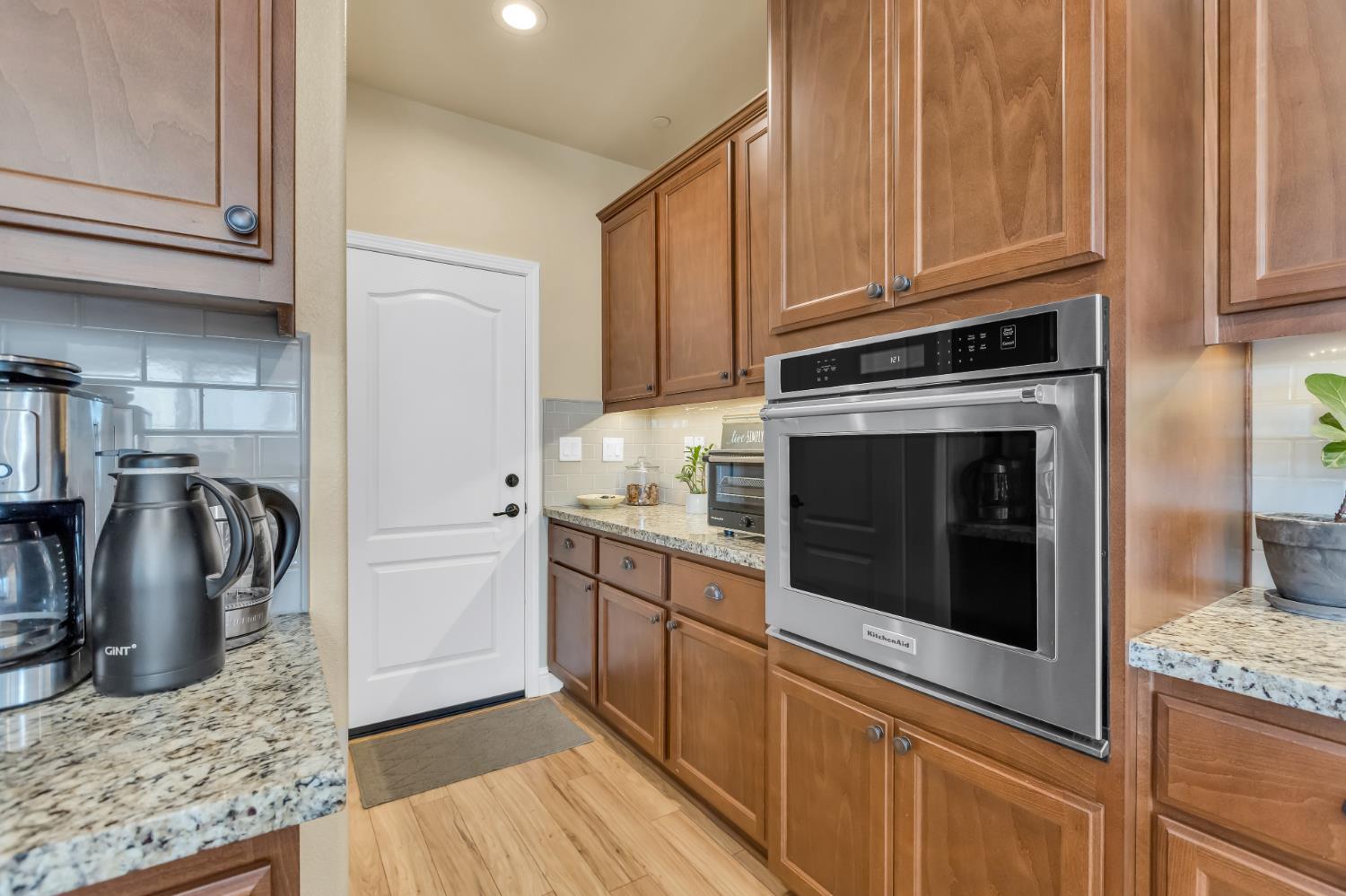 Rocklin, California, 95765, United States, 4 Bedrooms Bedrooms, ,3 BathroomsBathrooms,Residential,For Sale,1914175