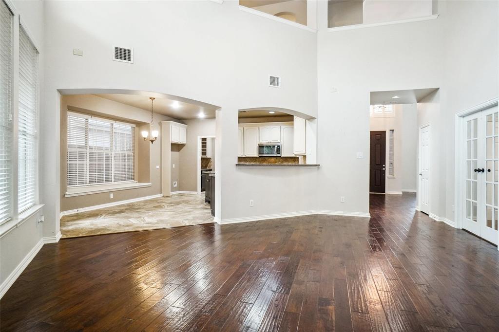 Flower Mound, Texas, 75022, United States, 5 Bedrooms Bedrooms, ,4 BathroomsBathrooms,Residential,For Sale,1836175