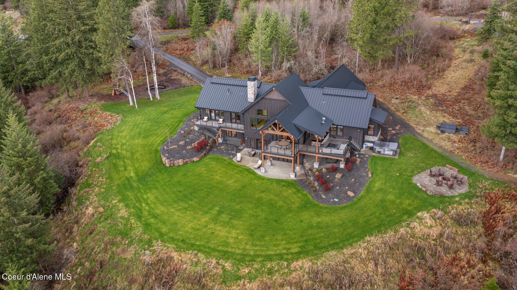Coeur d'Alene, Idaho, 83814, United States, 4 Bedrooms Bedrooms, ,4 BathroomsBathrooms,Residential,For Sale,2044765