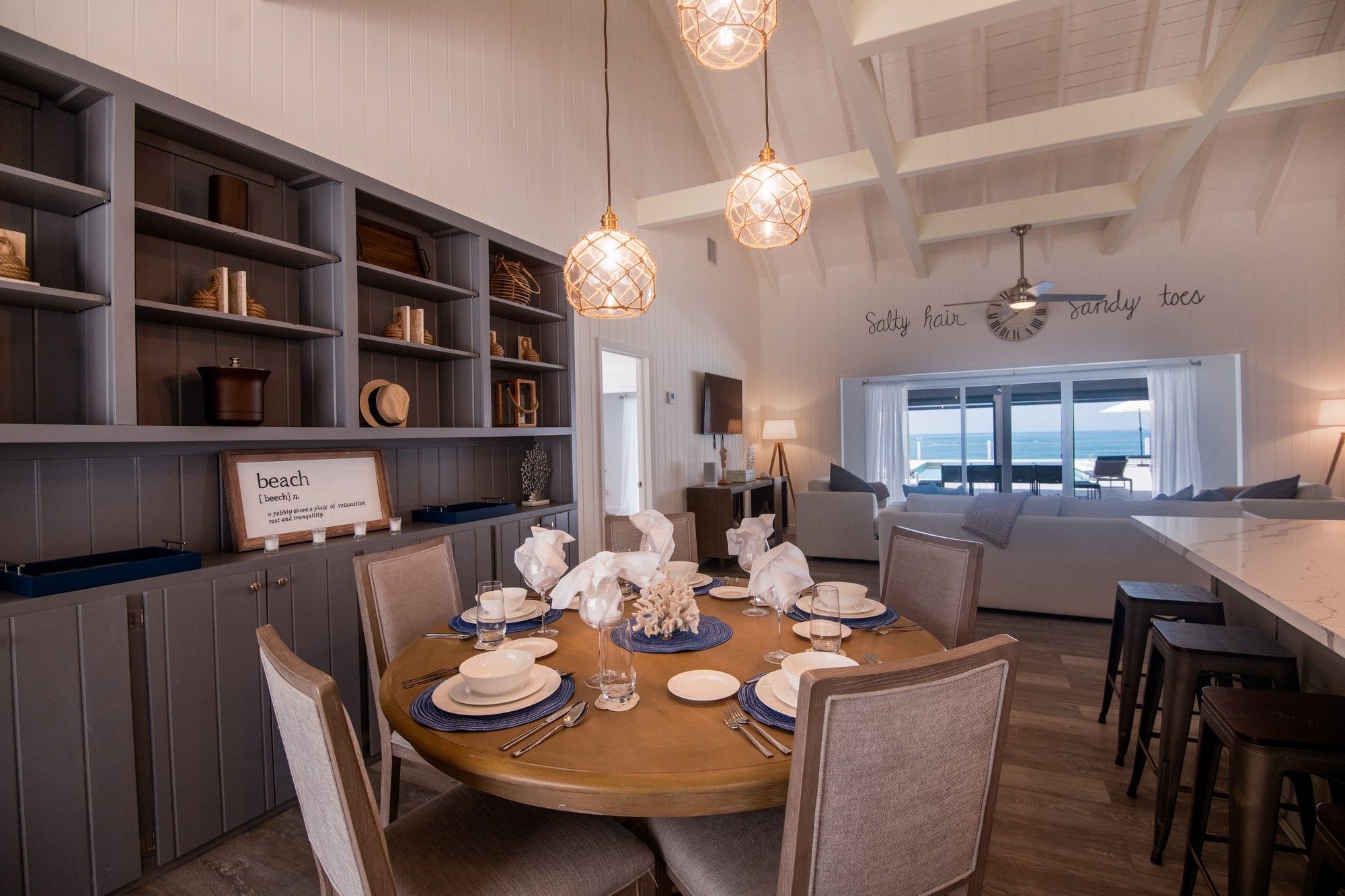  Secluded Beachfront Retreat with Ocean Views - 物件實景