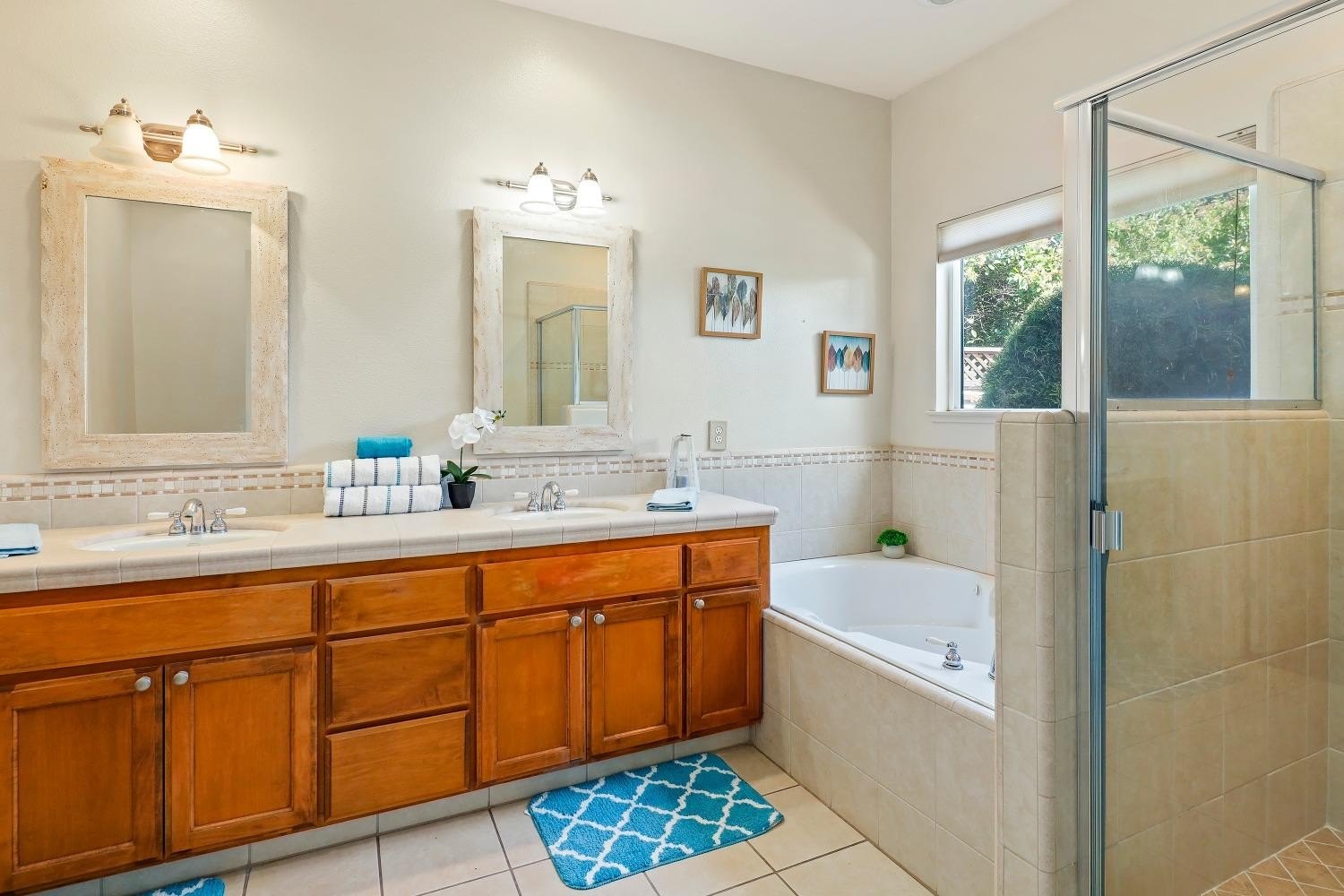 Valley Springs, California, 95252, United States, 3 Bedrooms Bedrooms, ,2 BathroomsBathrooms,Residential,For Sale,1981889