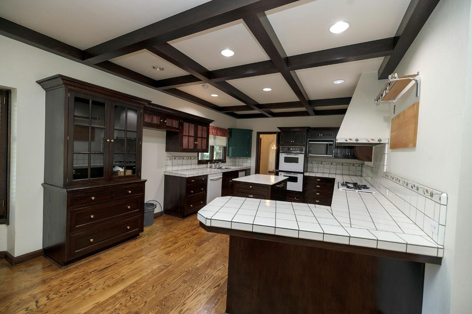 Turlock, California, 95380, United States, 4 Bedrooms Bedrooms, ,5 BathroomsBathrooms,Residential,For Sale,1992358