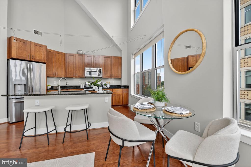 Arlington, Virginia, 22201, United States, 2 Bedrooms Bedrooms, ,2 BathroomsBathrooms,Residential,For Sale,1927773