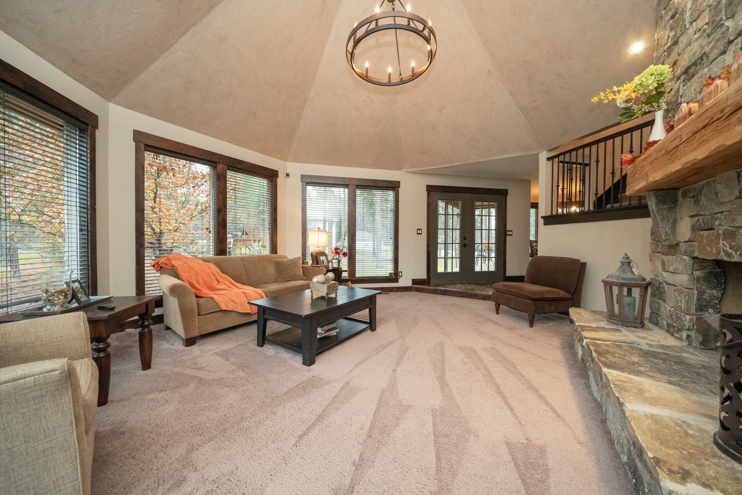 Colbert, Washington, 99005, United States, 5 Bedrooms Bedrooms, ,4 BathroomsBathrooms,Residential,For Sale,1974810