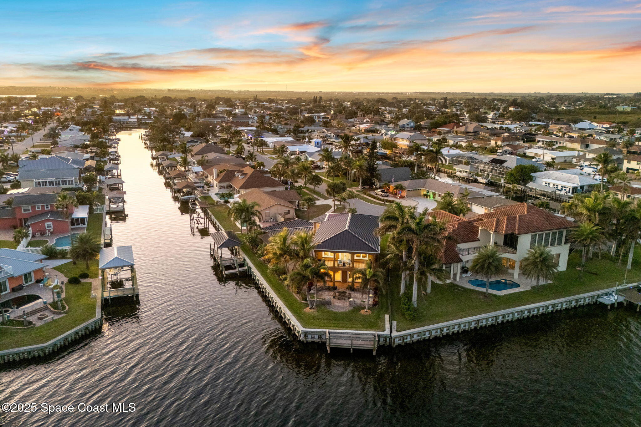 Merritt Island, Florida, 32952, United States, 4 Bedrooms Bedrooms, ,4 BathroomsBathrooms,Residential,For Sale,1895836