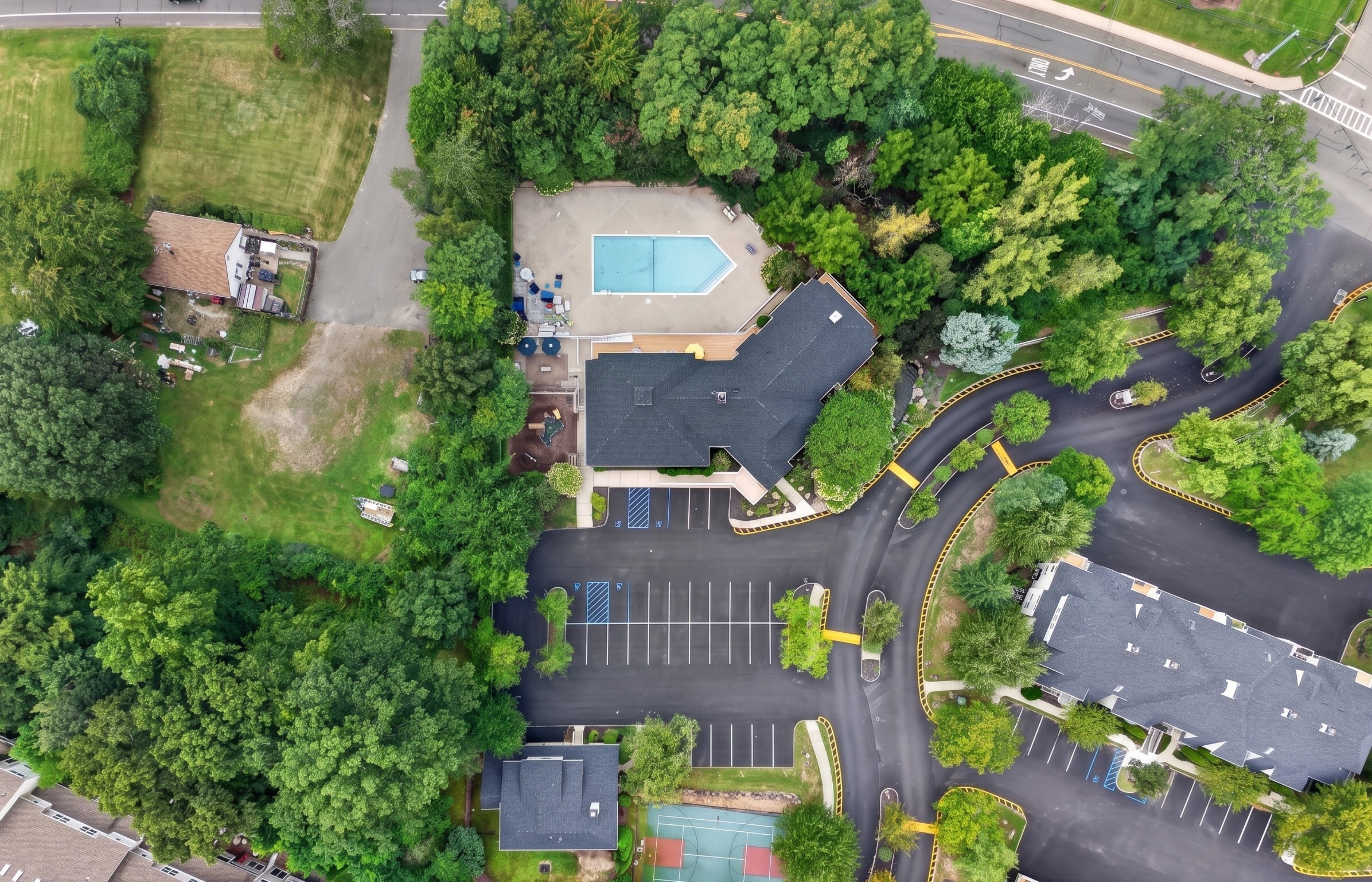  28 Crystal Hill Drive - 物件實景