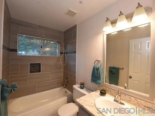 Descanso, California, 91916, United States, 3 Bedrooms Bedrooms, ,3 BathroomsBathrooms,Residential,For Sale,1912089