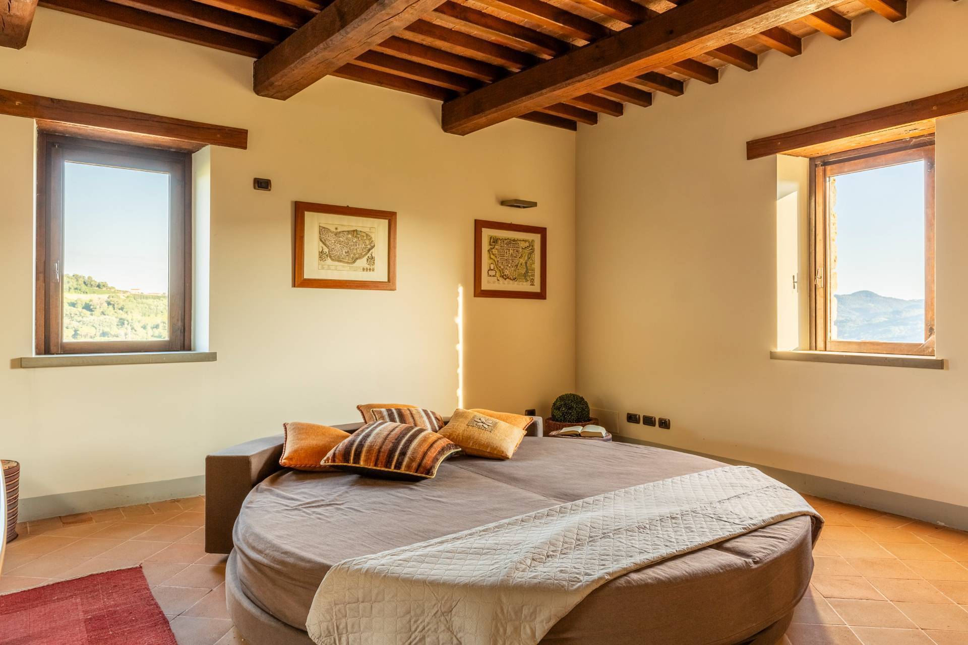 Perugia, Perugia, 06100, IT, 4 Bedrooms Bedrooms, ,5 BathroomsBathrooms,Residential,For Sale,1730390