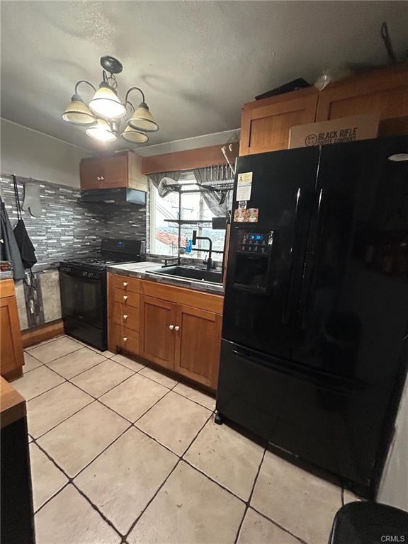 Los Angeles, California, 90063, United States, 5 Bedrooms Bedrooms, ,3 BathroomsBathrooms,Residential,For Sale,1879785