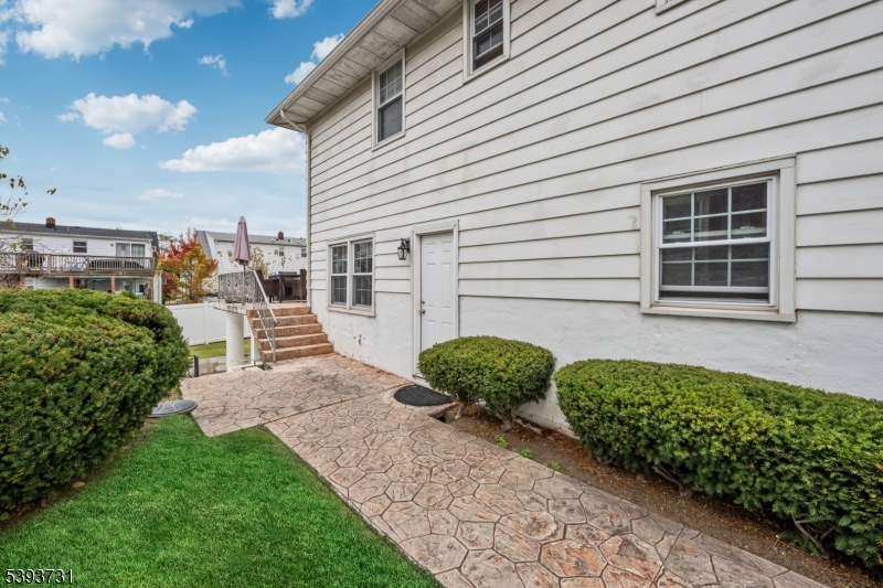 Woodland Park, New Jersey, 07424, United States, 3 Bedrooms Bedrooms, ,3 BathroomsBathrooms,Residential,For Sale,1984808