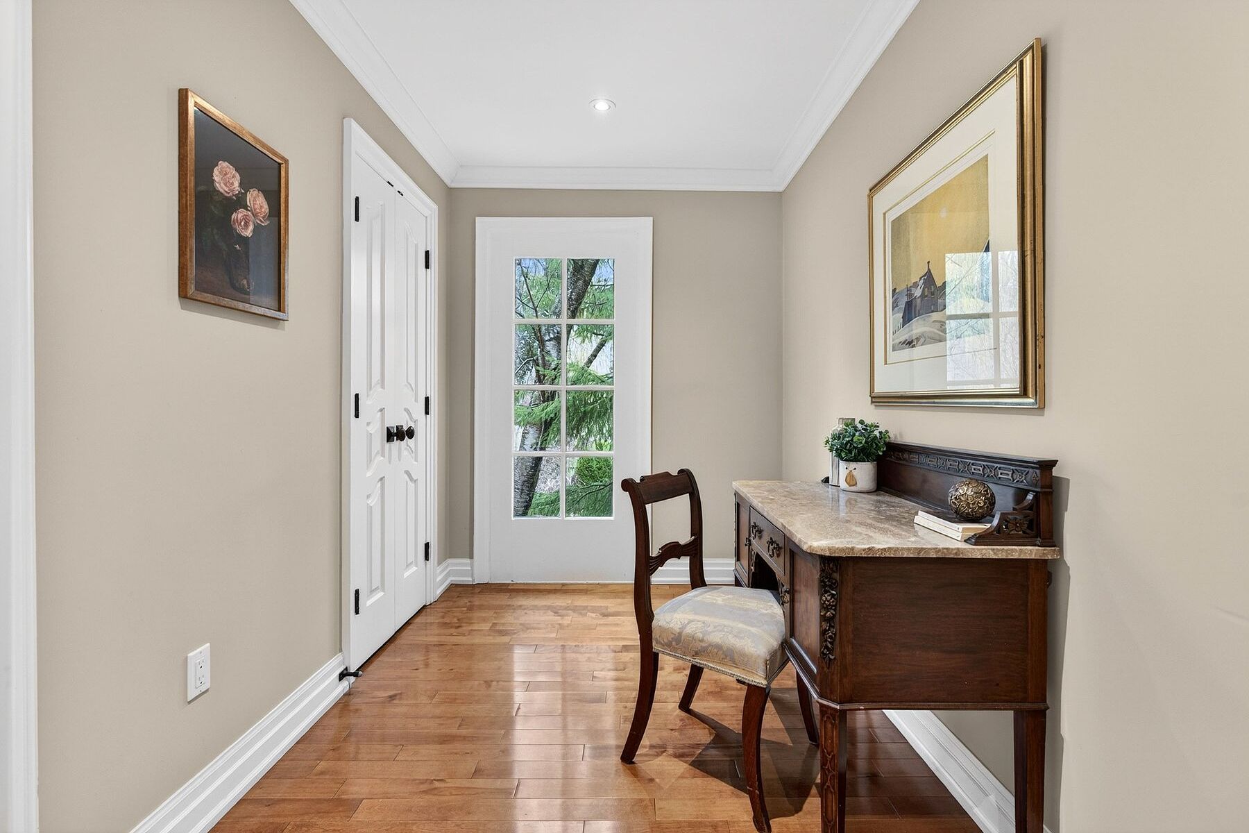  Aldershot Lakeside Elegance - 物件實景