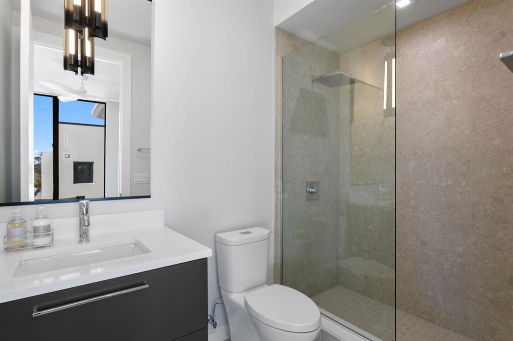 Indian Rocks Beach, Florida, 33785, United States, 8 Bedrooms Bedrooms, ,11 BathroomsBathrooms,Residential,For Sale,1997282