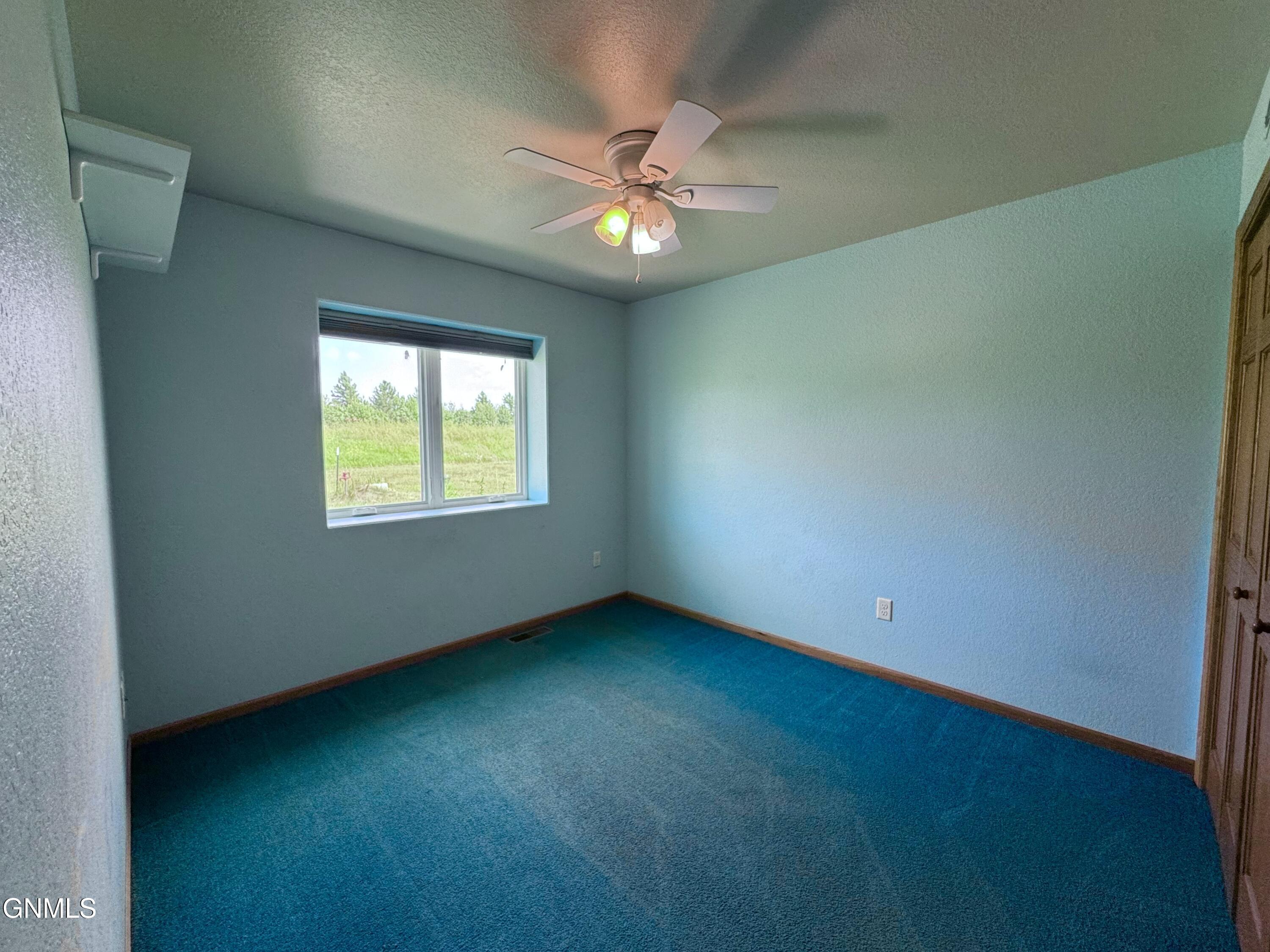 New Salem, North Dakota, 58563, United States, 7 Bedrooms Bedrooms, ,1 BathroomBathrooms,Residential,For Sale,1904775