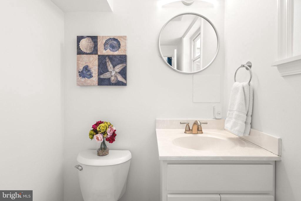 Frederick, Maryland, 21704, United States, 3 Bedrooms Bedrooms, ,3 BathroomsBathrooms,Residential,For Sale,1984093