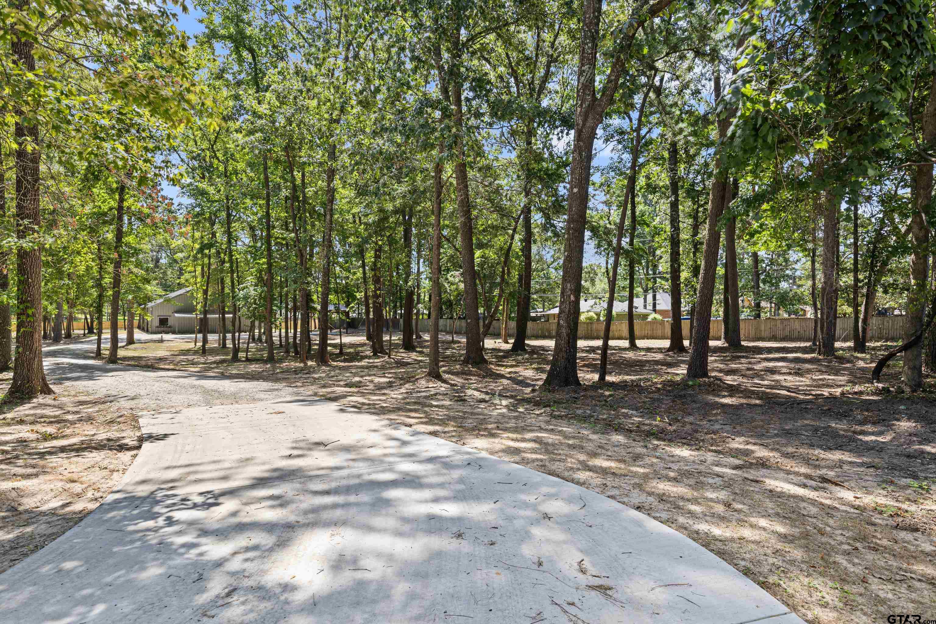 Hallsville, Texas, 75650, United States, 4 Bedrooms Bedrooms, ,3 BathroomsBathrooms,Residential,For Sale,1906779