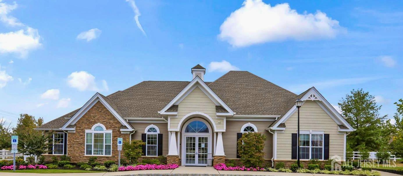 Sayreville, New Jersey, 08859, United States, 2 Bedrooms Bedrooms, ,3 BathroomsBathrooms,Residential,For Sale,1989684