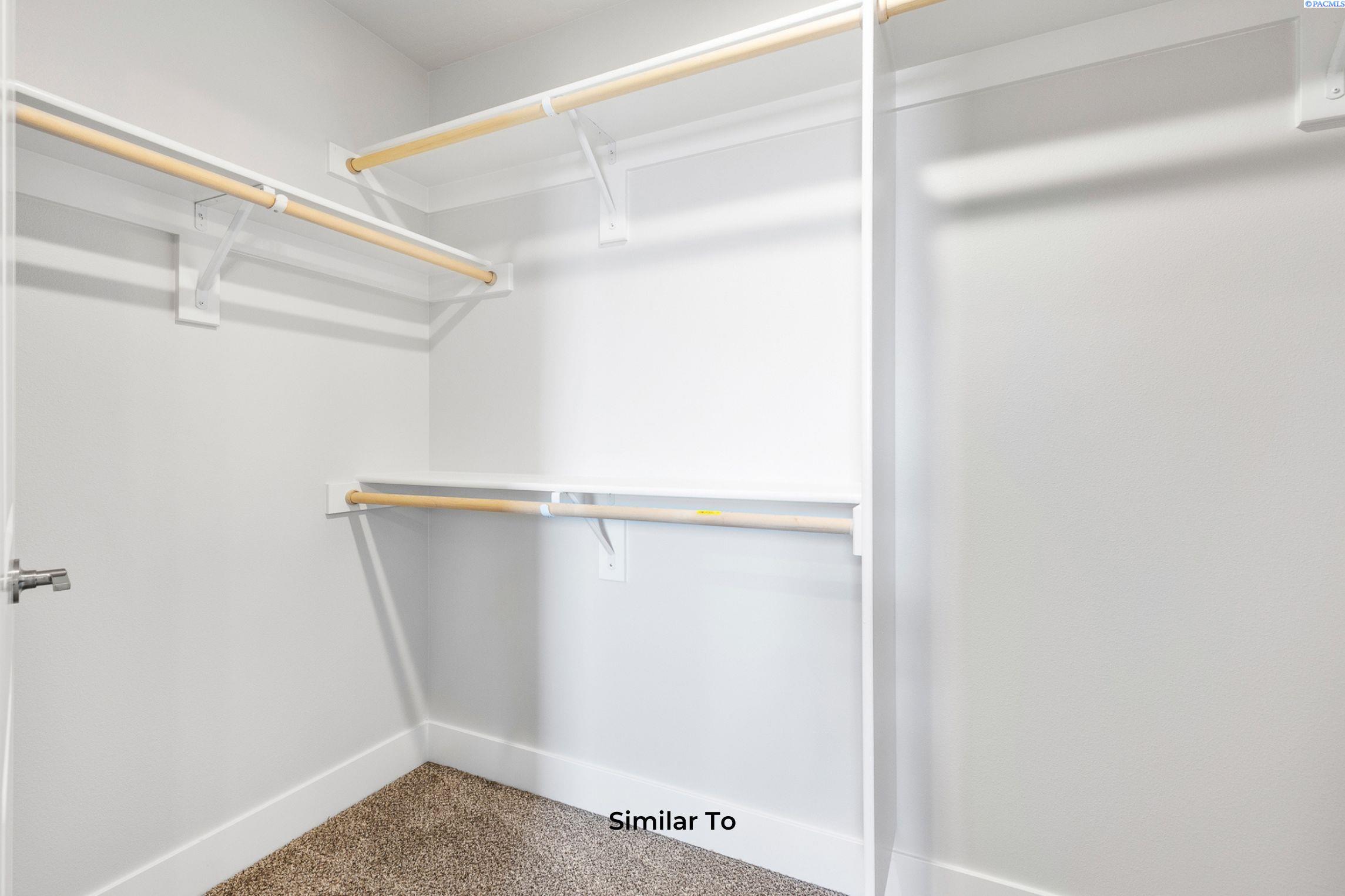 Kennewick, Washington, 99338, United States, 4 Bedrooms Bedrooms, ,1 BathroomBathrooms,Residential,For Sale,1959193