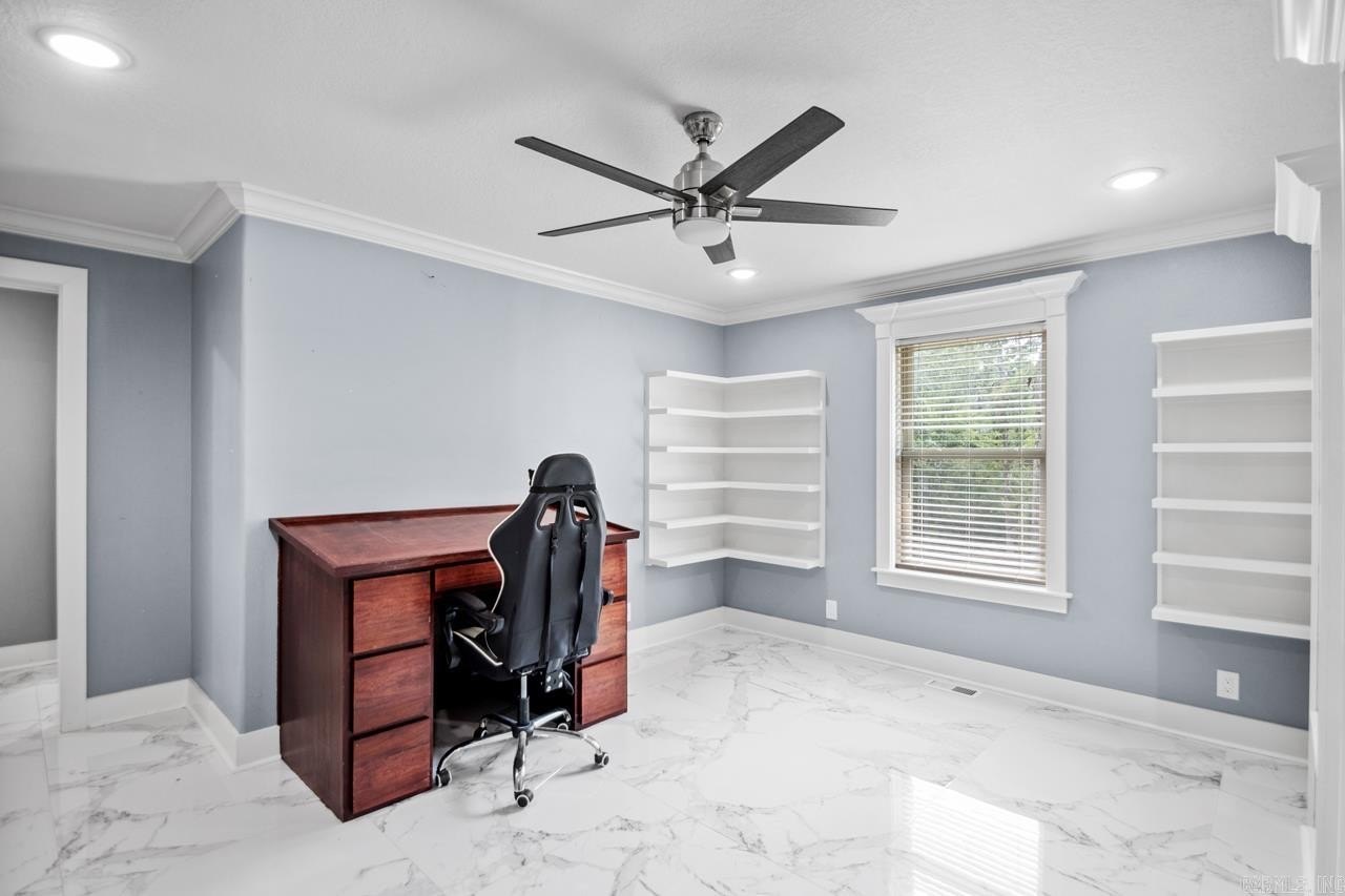 Lonsdale, Arkansas, 72087, United States, 4 Bedrooms Bedrooms, ,4 BathroomsBathrooms,Residential,For Sale,1974688