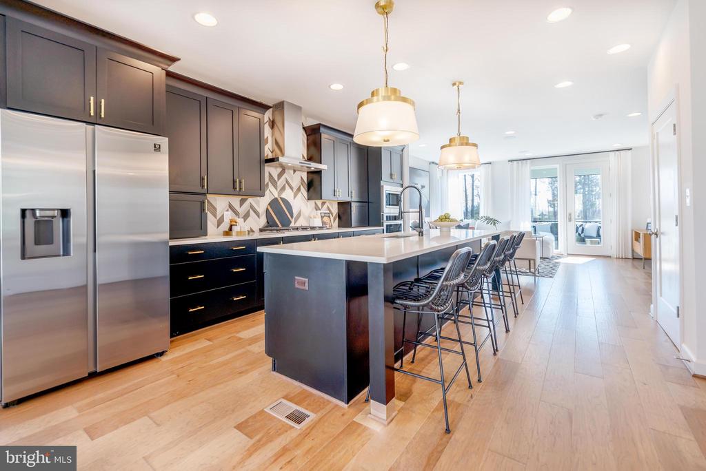 Woodbridge, Virginia, 22191, United States, 3 Bedrooms Bedrooms, ,4 BathroomsBathrooms,Residential,For Sale,1851460