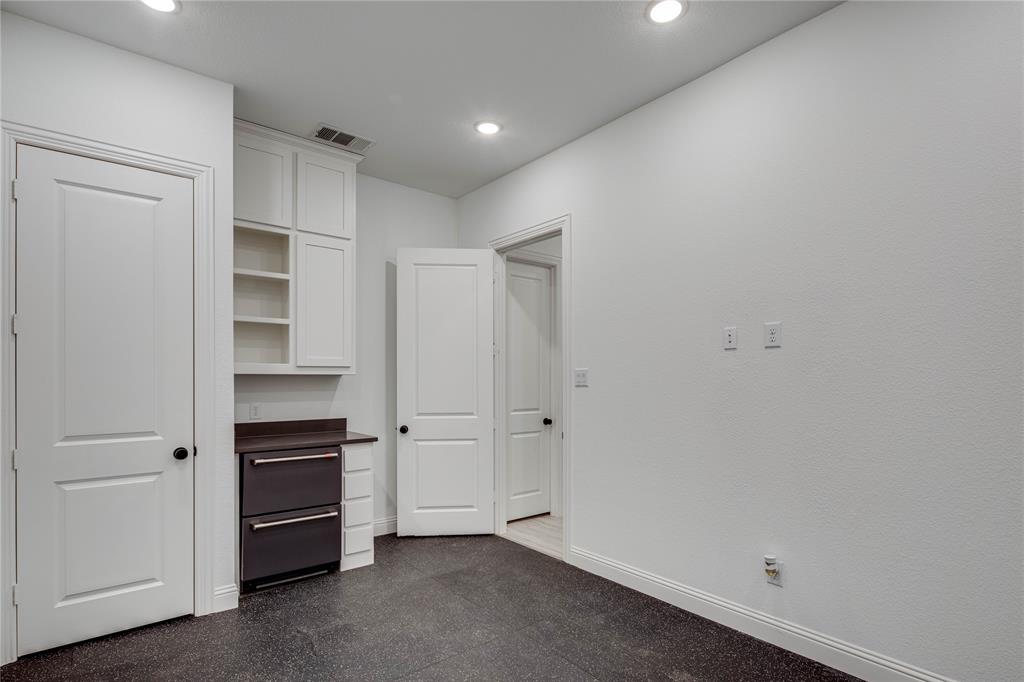 Aubrey, Texas, 76227, United States, 4 Bedrooms Bedrooms, ,4 BathroomsBathrooms,Residential,For Sale,1961194