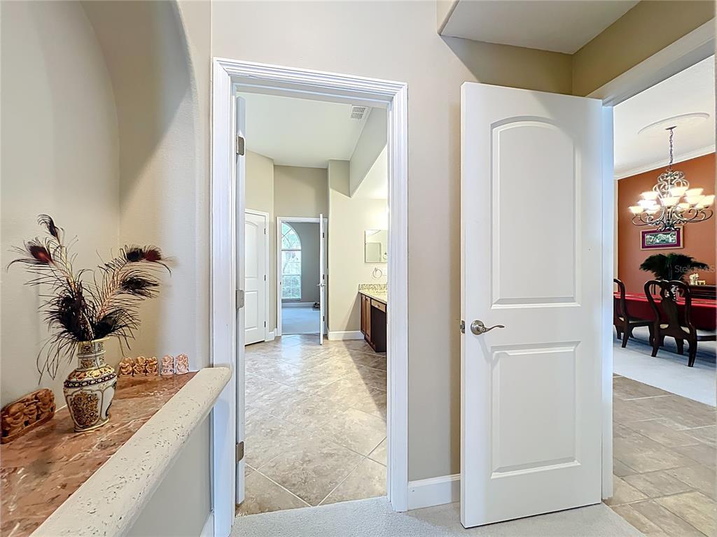 Orlando, Florida, 32829, United States, 4 Bedrooms Bedrooms, ,4 BathroomsBathrooms,Residential,For Sale,1913798