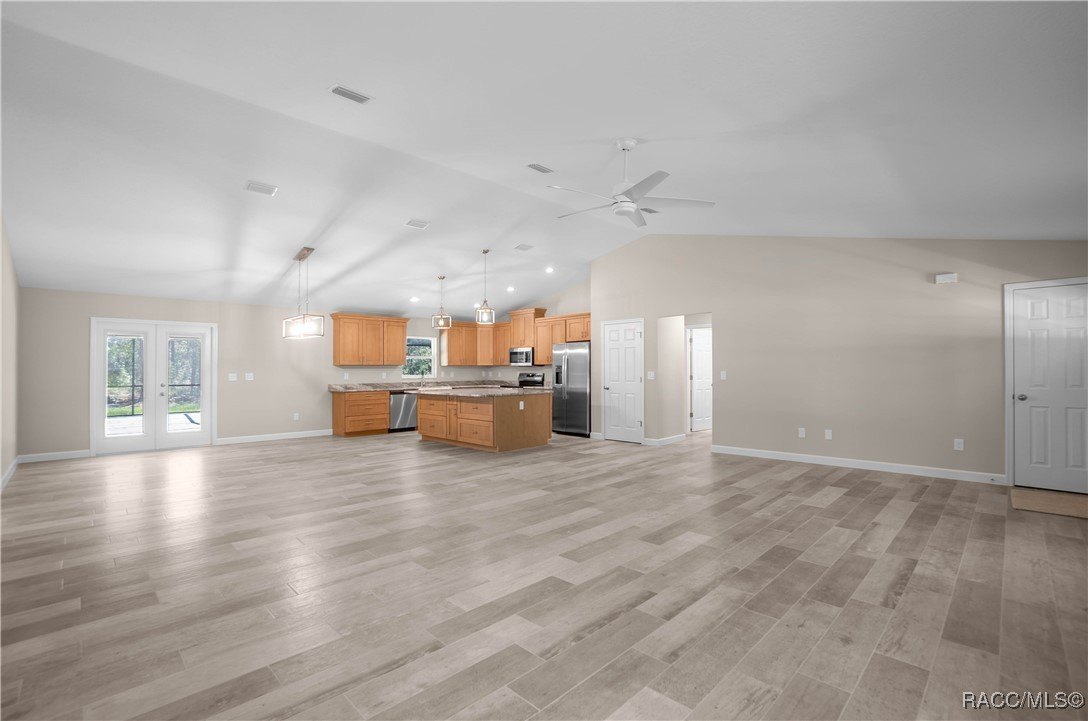 Hernando, Florida, 34442, United States, 3 Bedrooms Bedrooms, ,2 BathroomsBathrooms,Residential,For Sale,1935672