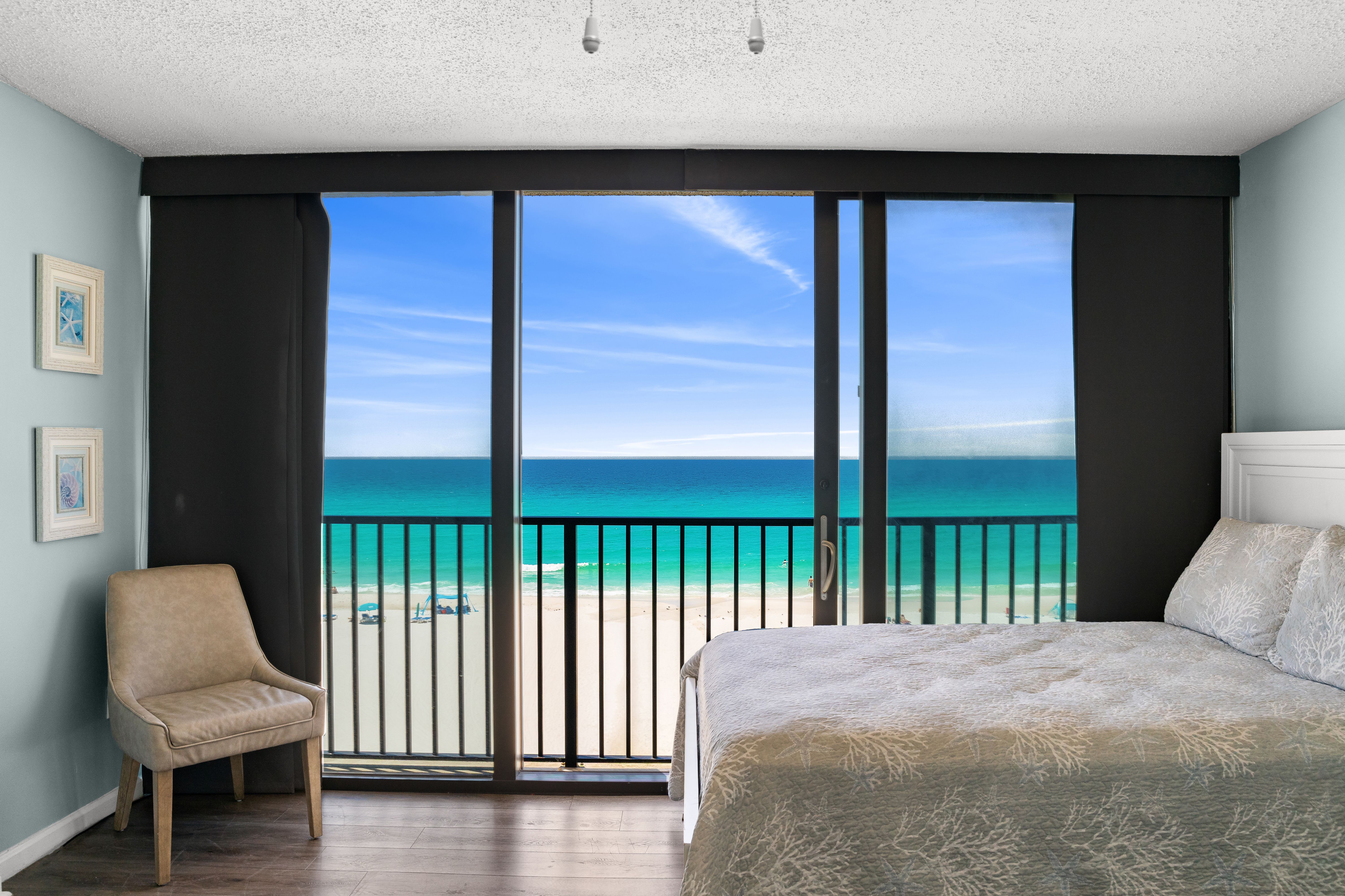  Gulf-Front Condo With Panoramic Water Views - 物件實景