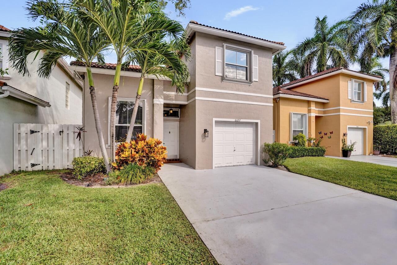 Lake Worth, Florida, 33463, United States, 3 Bedrooms Bedrooms, ,3 BathroomsBathrooms,Residential,For Sale,1940163