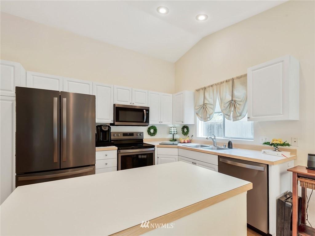 3702 15TH AVENUE SE, PUYALLUP, Washington, 98372, United States, 3 Bedrooms Bedrooms, ,3 BathroomsBathrooms,Residential,For Sale,3702 15TH AVENUE SE,1615998