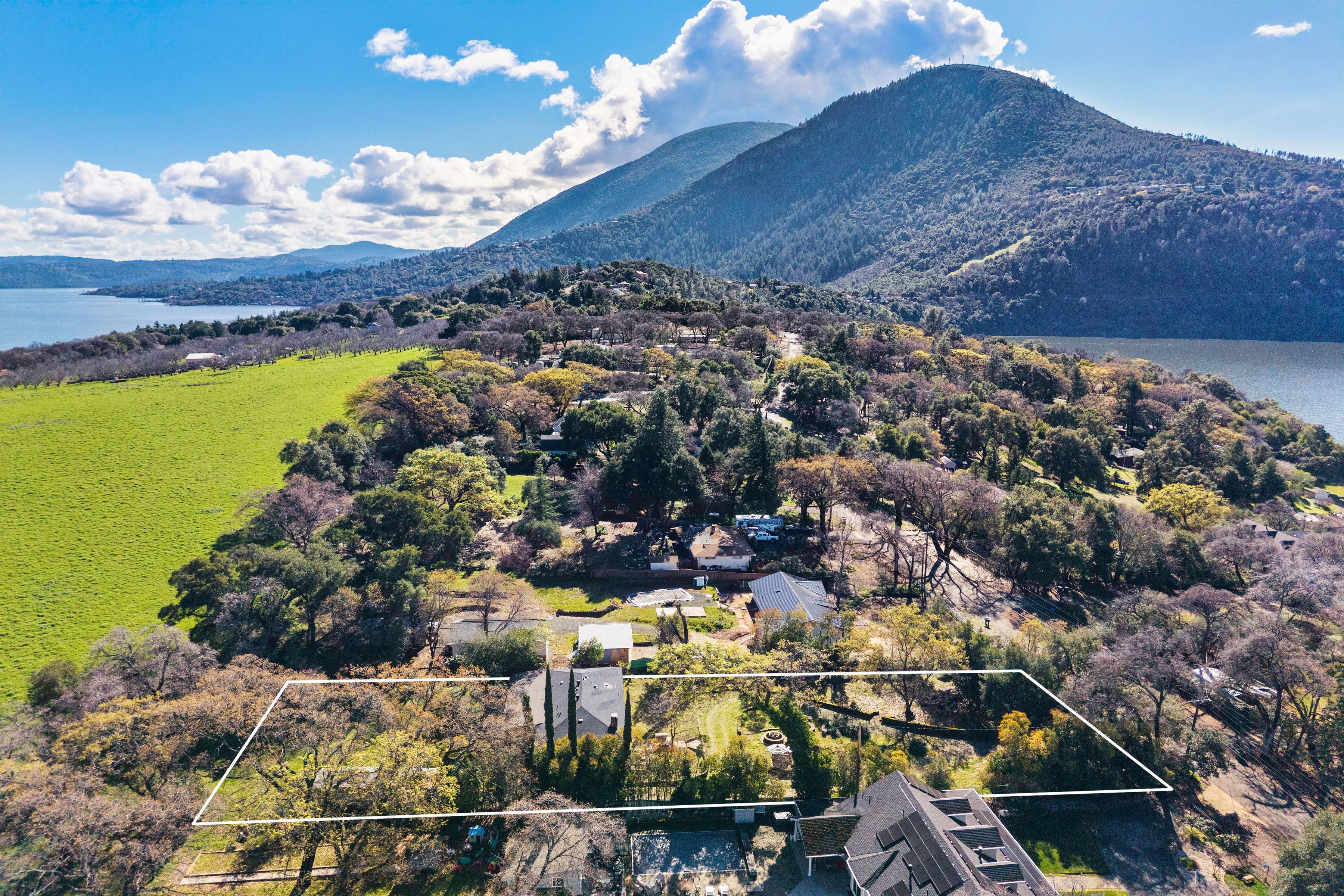  1870 Westlake Drive - 物件實景