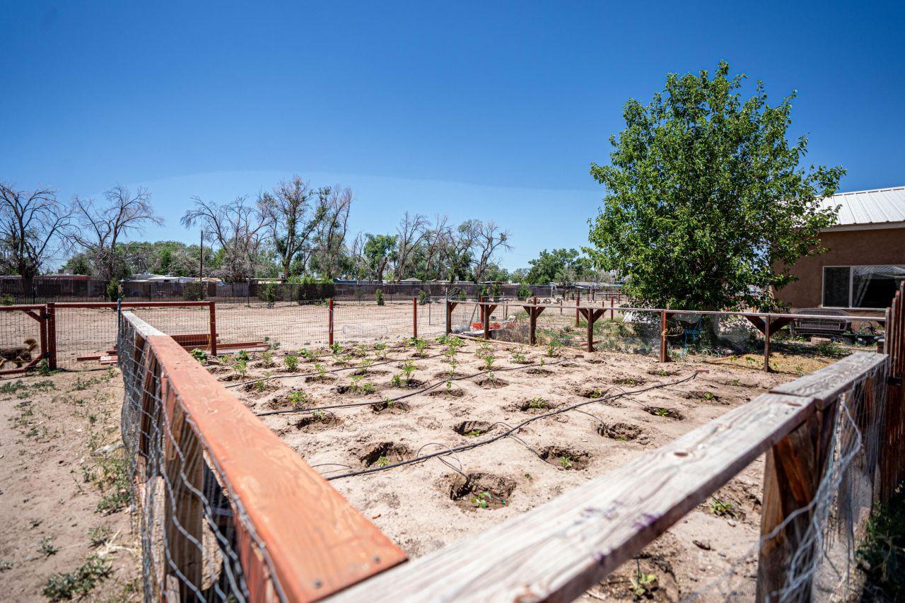 Los Ranchos, New Mexico, 87114, United States, 4 Bedrooms Bedrooms, ,5 BathroomsBathrooms,Residential,For Sale,1720943
