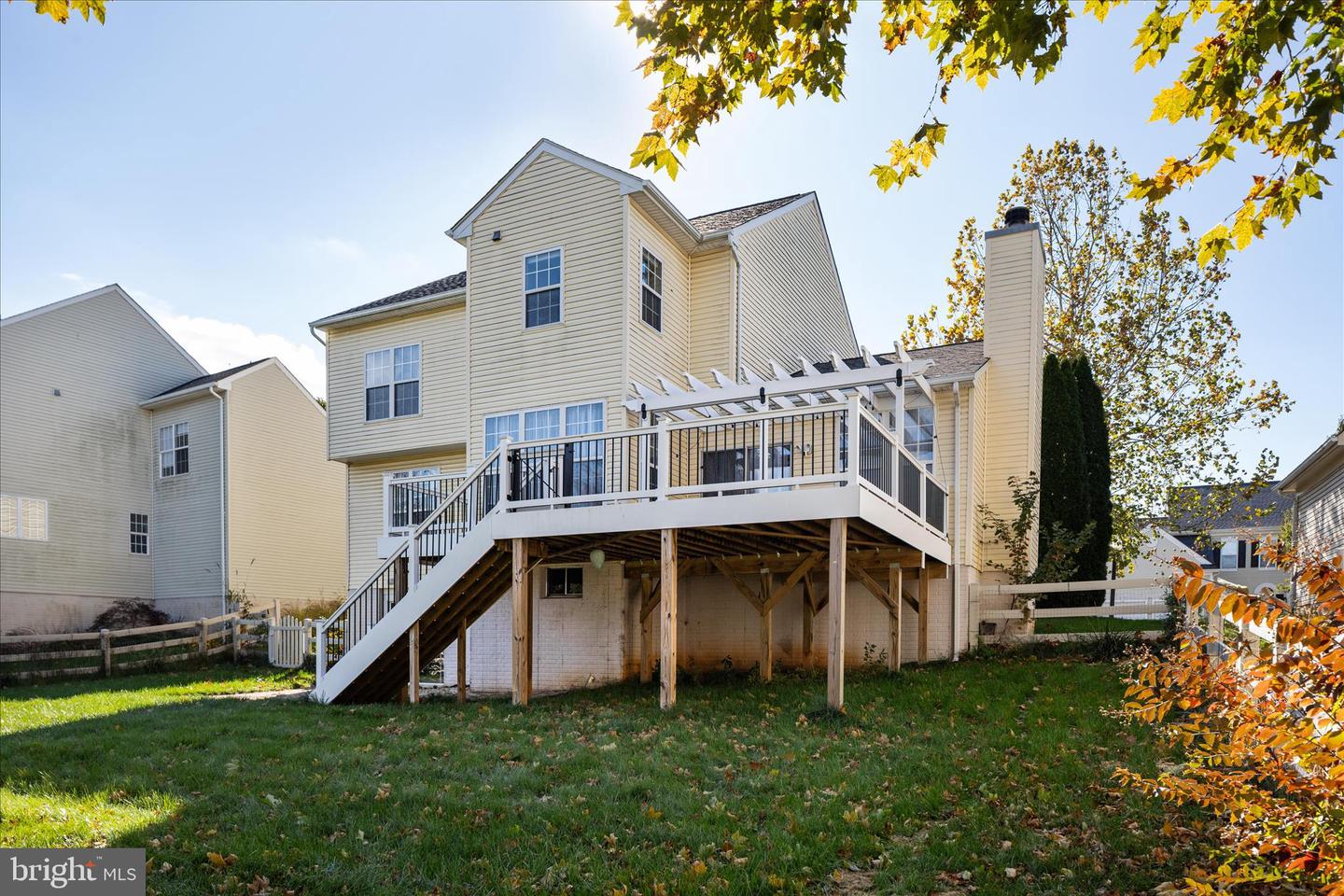 Round Hill, Virginia, 20141, United States, 4 Bedrooms Bedrooms, ,4 BathroomsBathrooms,Residential,For Sale,1987727